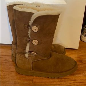 Bailey Button Triplet UGG Boots